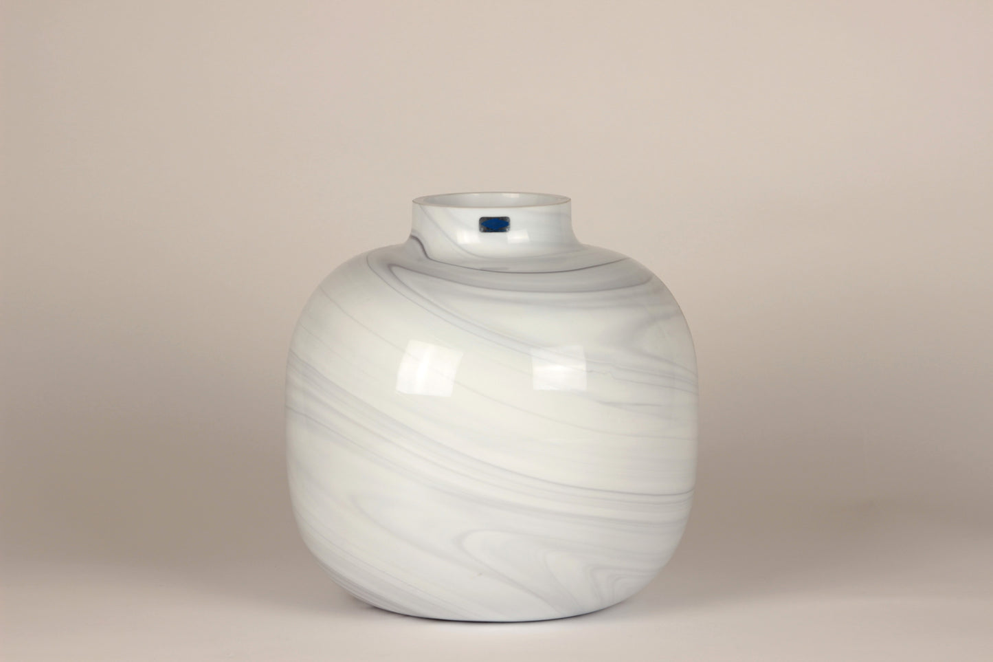 Vase KN, Pro Arte, Kerttu Nurminen, Nuutajärvi - Royal SiO2