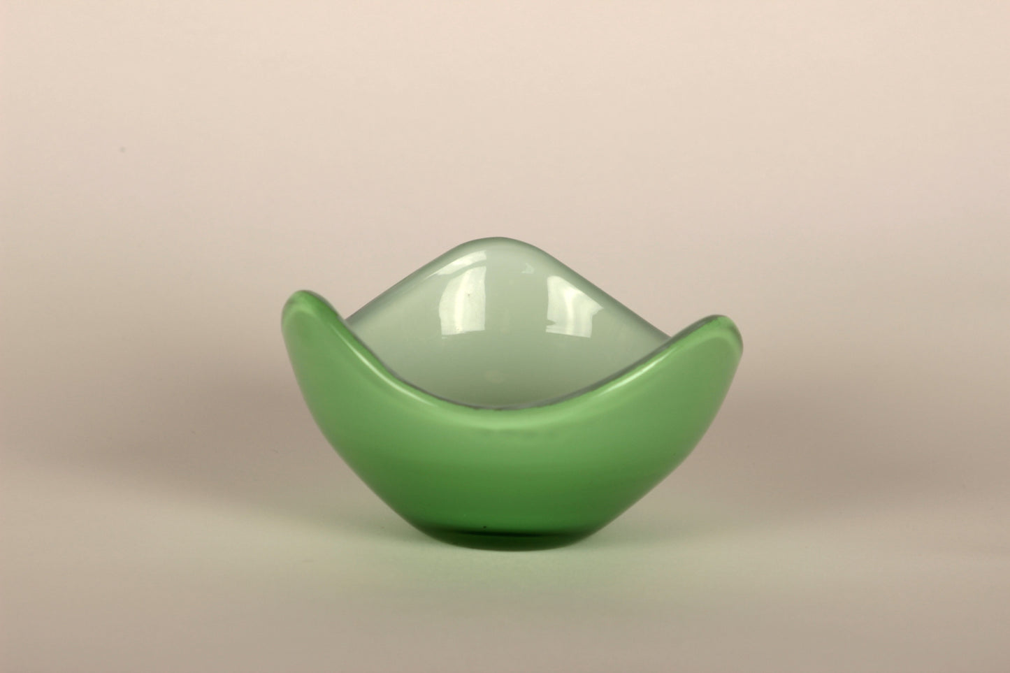 Bowl, T/400, Helena Tynell, Riihimäen Lasi