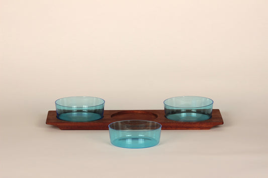 Bowls on Tray 1367, Saara Hopea, Nuutajärvi - Royal SiO2