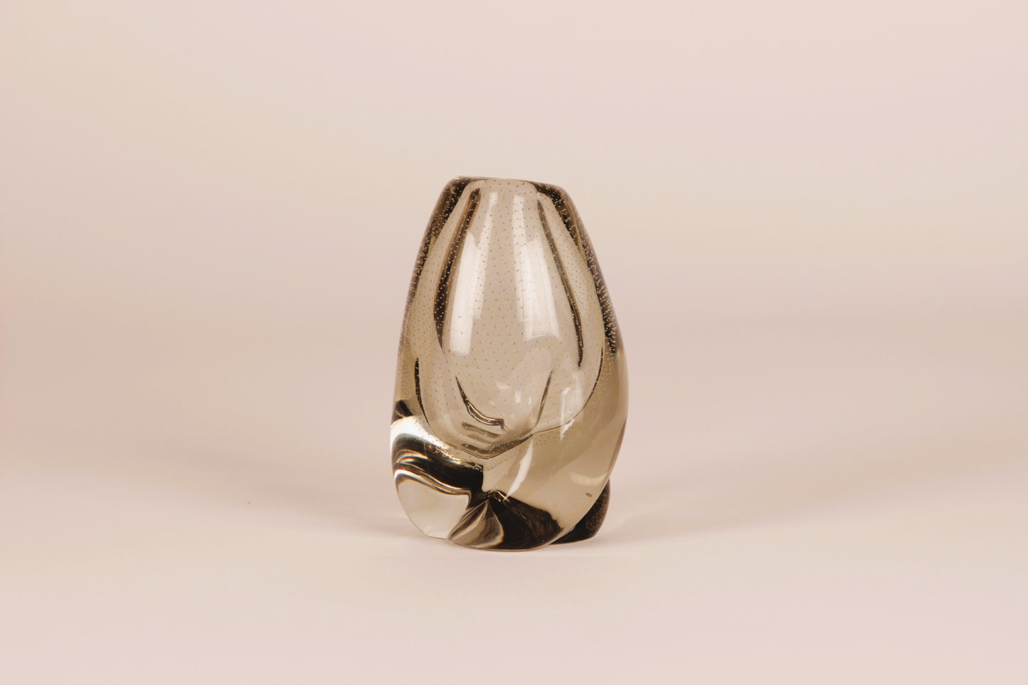 Vase GN27, Gunnel Nyman, Nuutajärvi