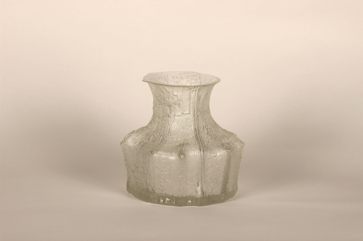 Vase 3381, Finlandia, Timo Sarpaneva, Iittala