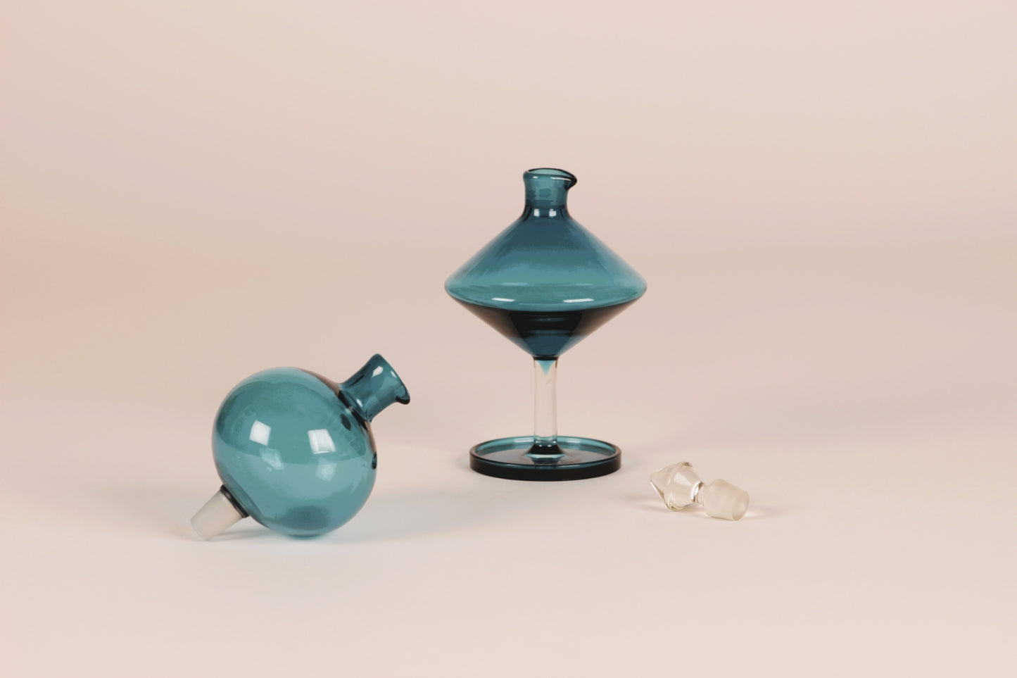 Oil and Vinegar Carafe 1730, Harlekiini, Nanny Still, Riihimäen Lasi