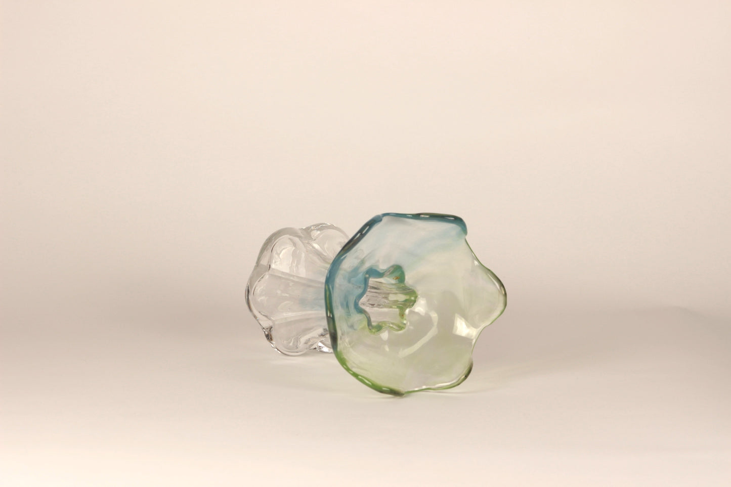 Vase 6618, Kukkainen, Helena Tynell, Riihimäen Lasi
