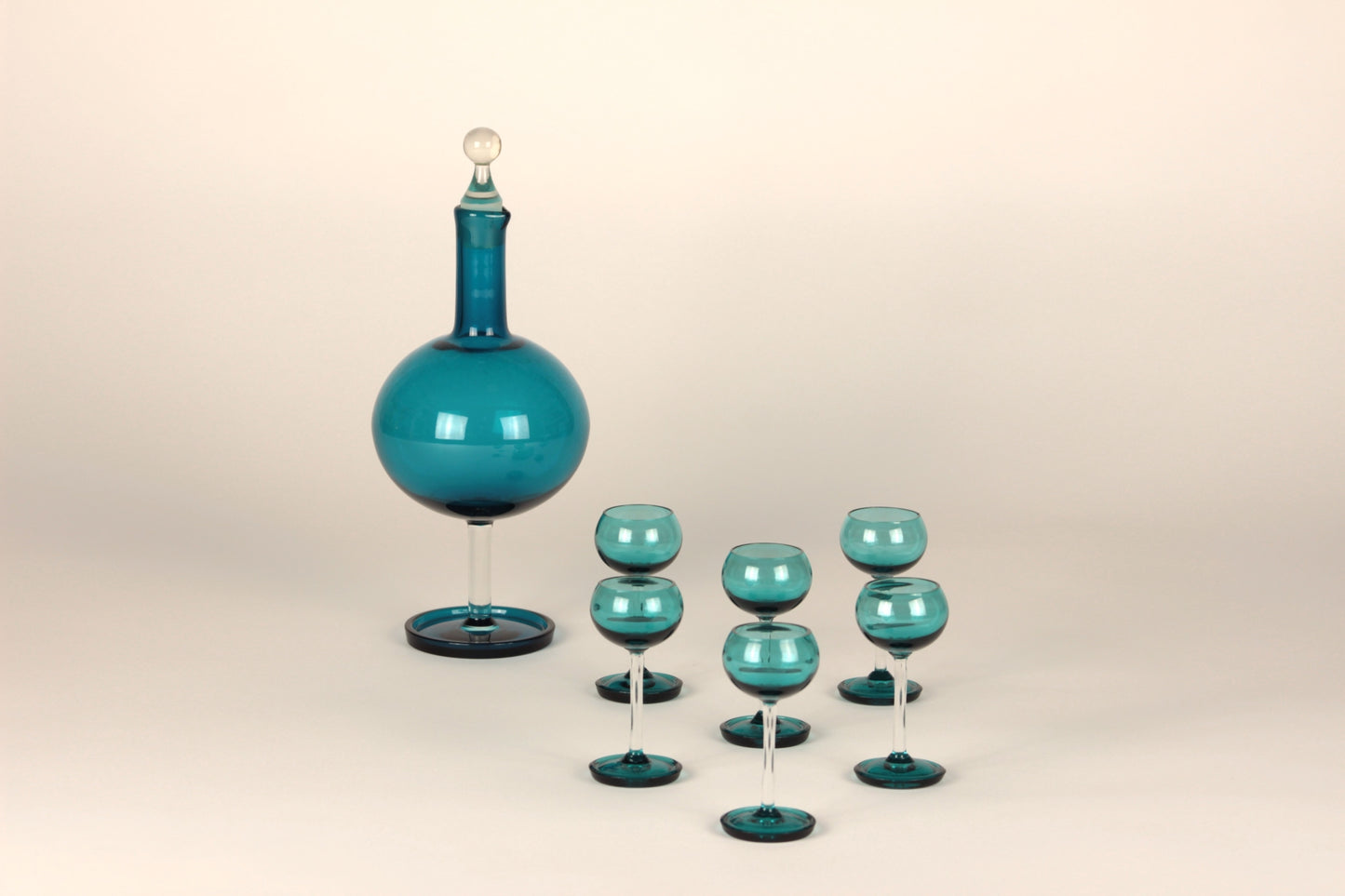 Carafe 1738 and Glass 1660, Harlekiini, Nanny Still, Riihimäen Lasi