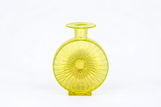 Decorative bottle 1394, Aurinkopullo, 3/4, Aurinko, Helena Tynell, Riihimäen Lasi, ヘレナ・ティネル, リーヒマエン・ラシ, 헬레나 티넬, 리히매엔 라시 - Royal SiO2