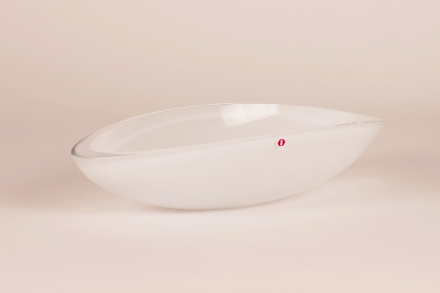 Bowl, Peace, Kerttu Nurminen, Nuutajärvi