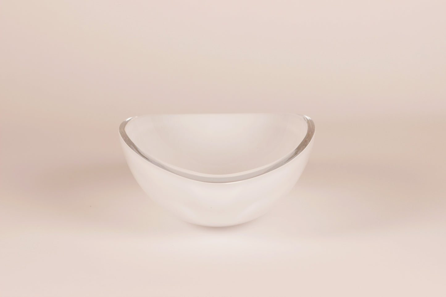 Bowl, Peace, Kerttu Nurminen, Nuutajärvi