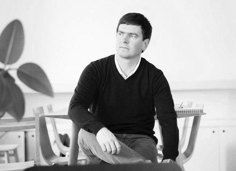 Designer Harri Koskinen - Royal SiO2