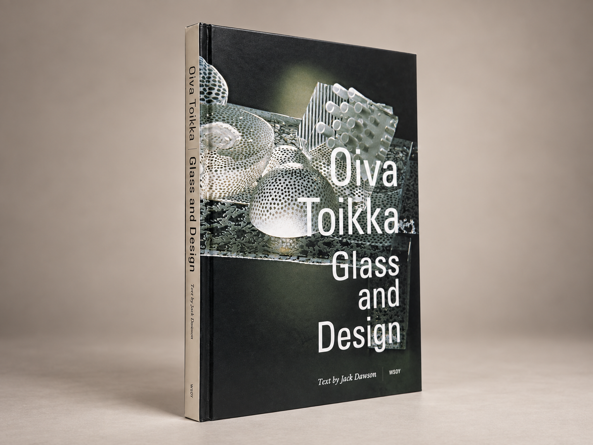 Glass and Design ￨ Oiva Toikka ￨ The Bibliography - Royal SiO2